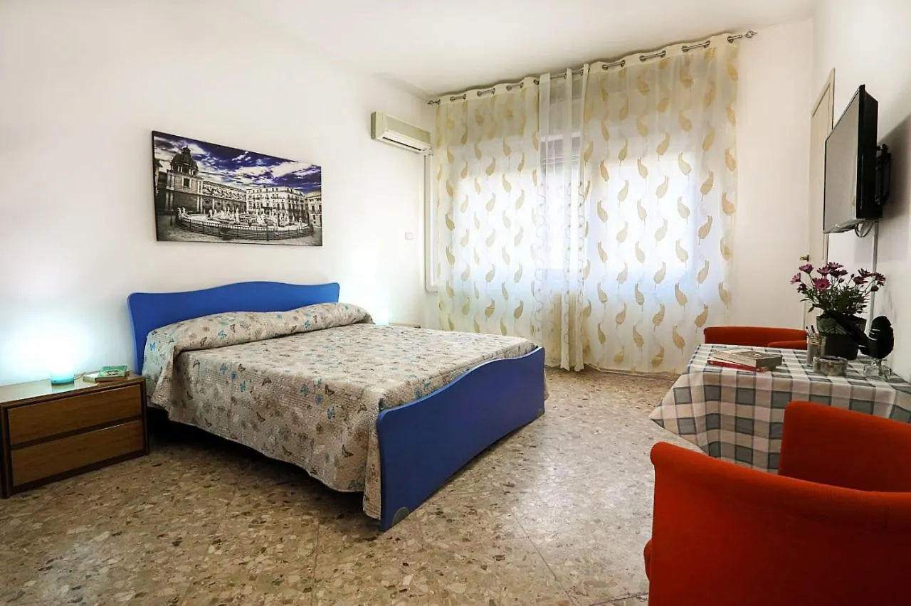 A Casa Di Fra' Bed & Breakfast Palermo Italy