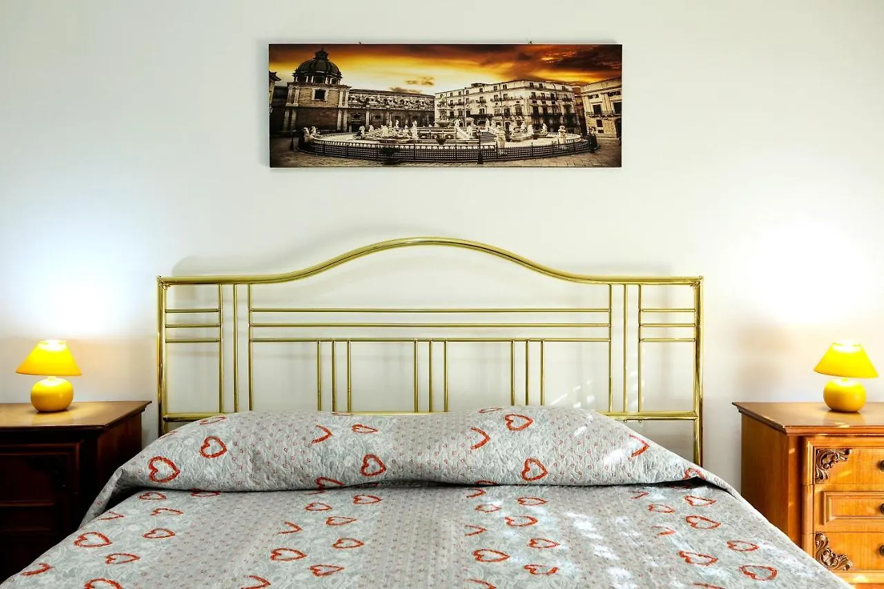 A Casa Di Fra' Bed & Breakfast Palermo Italy